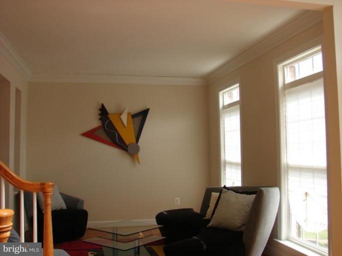 18614 Kerill Road Triangle, VA 22172 - Photo 22 of 29 Living Room #2