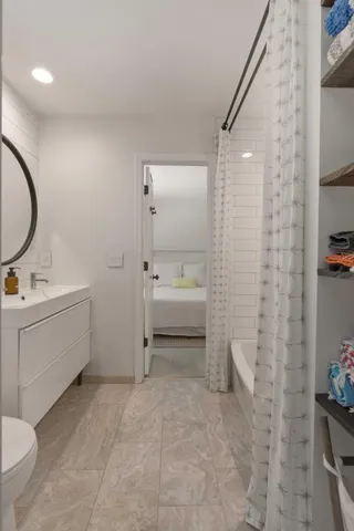 $990,000 | 1515 North Lakeshore Drive, Mount Pleasant, SC 29466