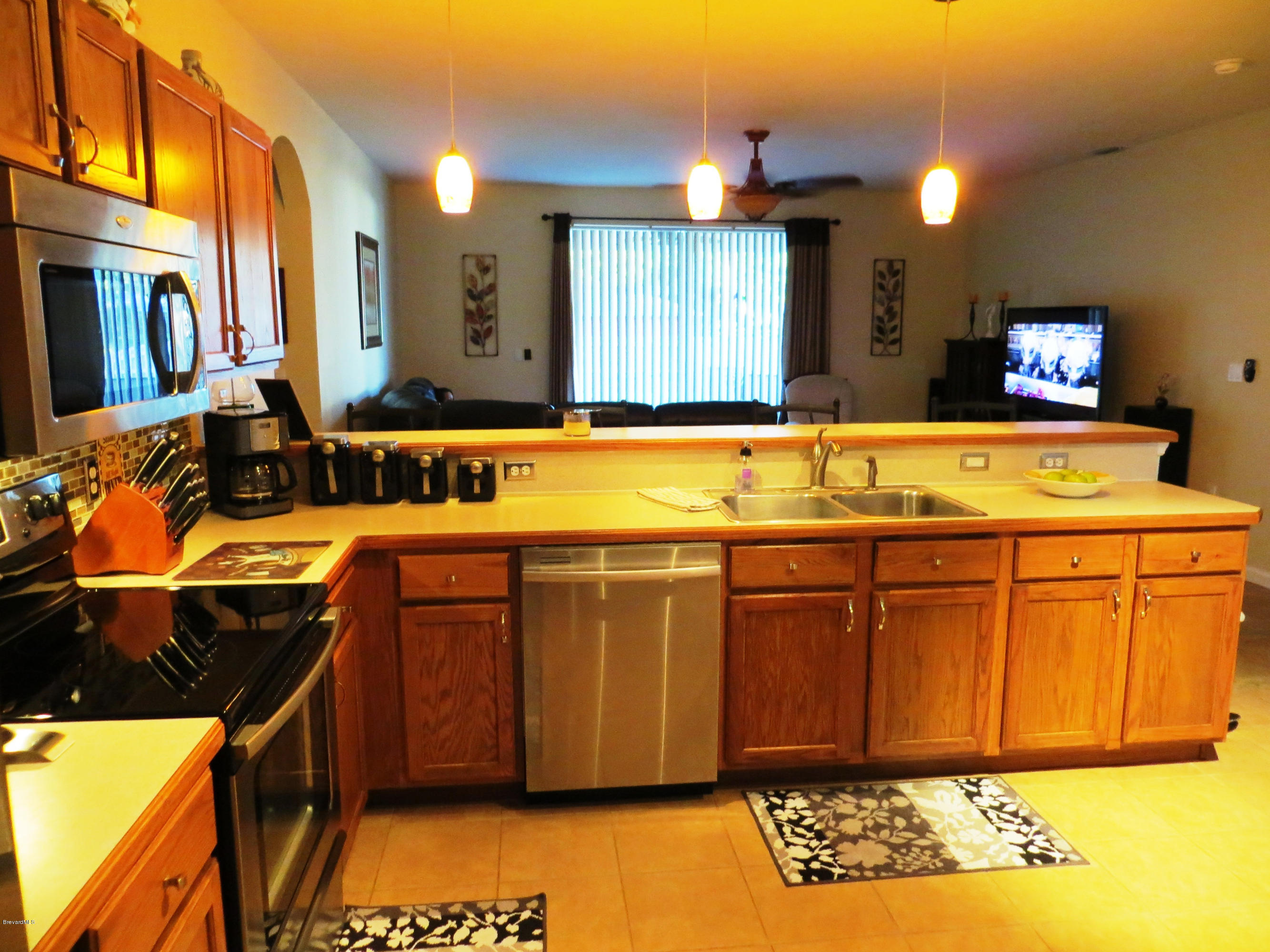 1295 Gerry Road Southwest Palm Bay, FL 32908 - Photo 12 of 28 Kitchen
