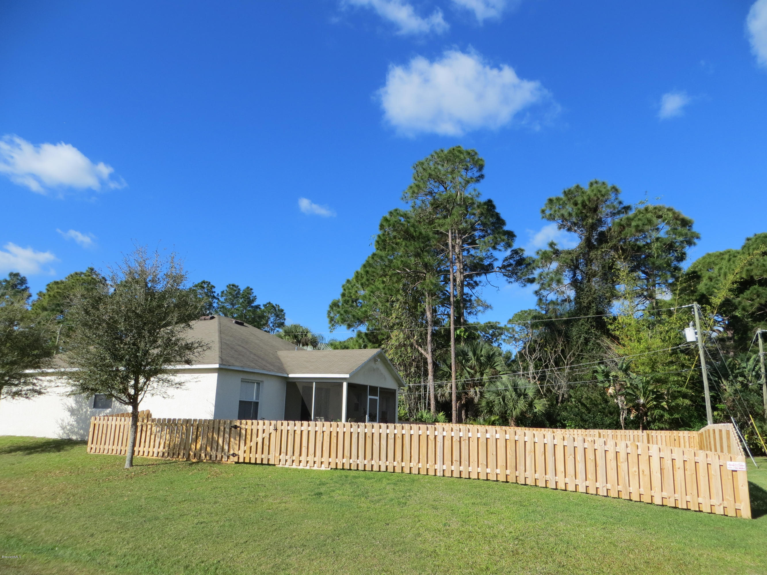 1295 Gerry Road Southwest Palm Bay, FL 32908 - Photo 28 of 28 Large fully fenced backyard