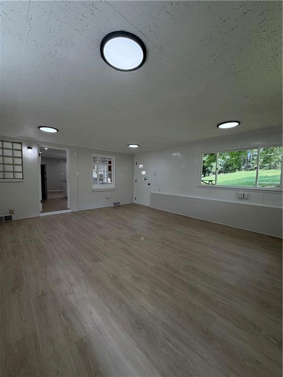 306 Valley Drive Rochester, PA 15074 - Photo 11 of 24 Gallery Image 11