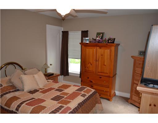 1535 Baldwick Road Pittsburgh, PA 15205 - Photo 7 of 13 Master Bedroom. Let the sun shine in this bright master bedroom.