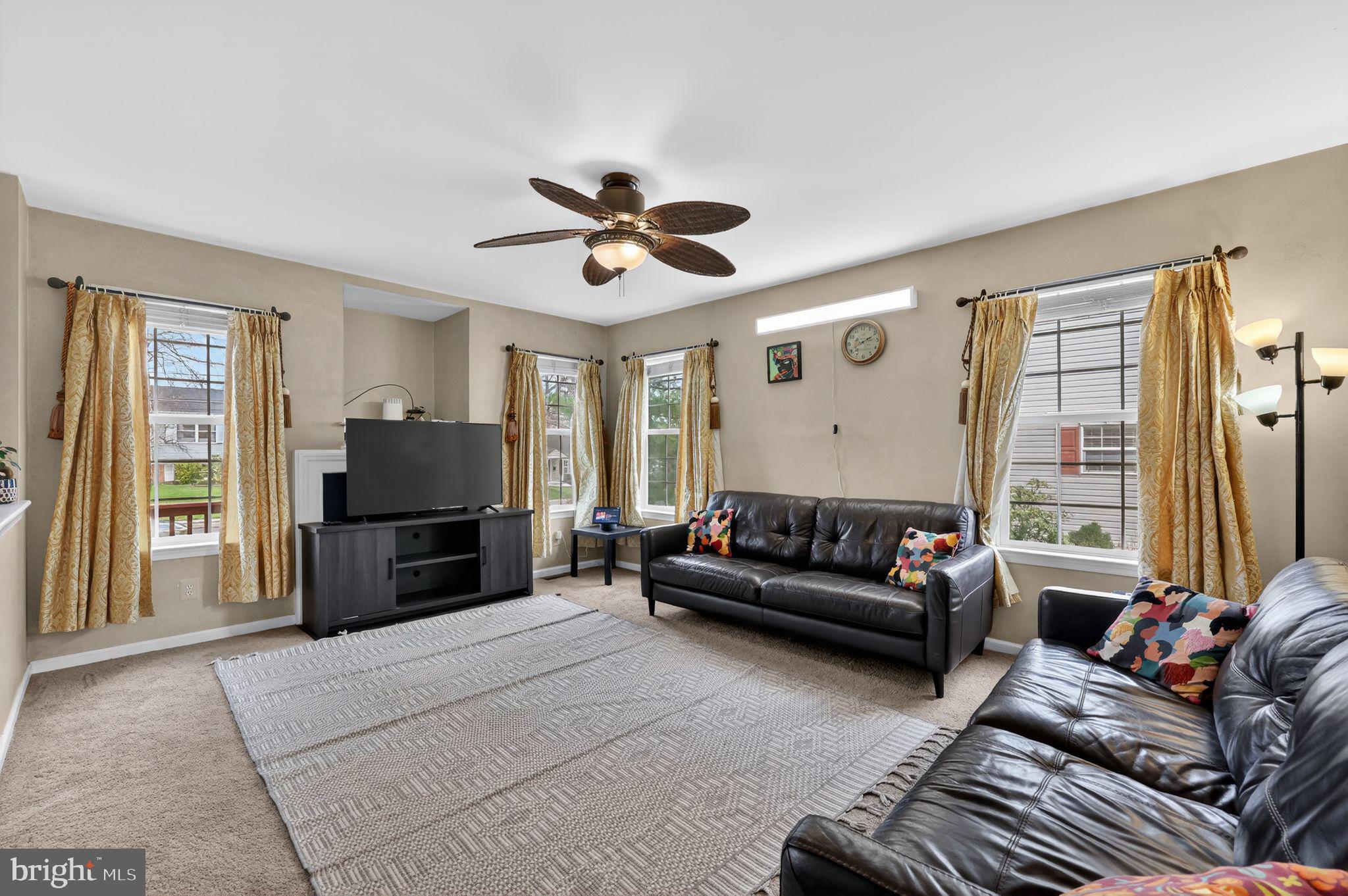 111 Raintree Crossing Hatfield, PA 19440 - Photo 9 of 40