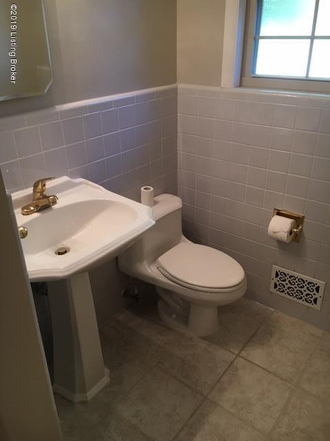 7811 Crown Top Road Louisville, KY 40241 - Photo 14 of 32 Feature separate private sink and toilet area