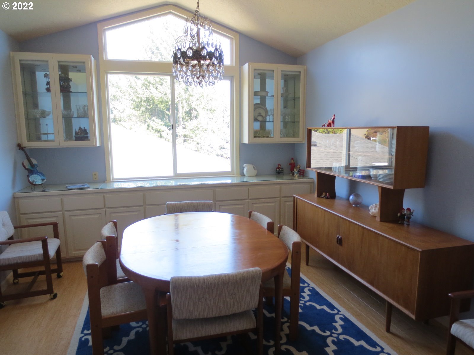3063 Solomon Loop Eugene, OR 97405 - Photo 5 of 32 Gallery Image 5