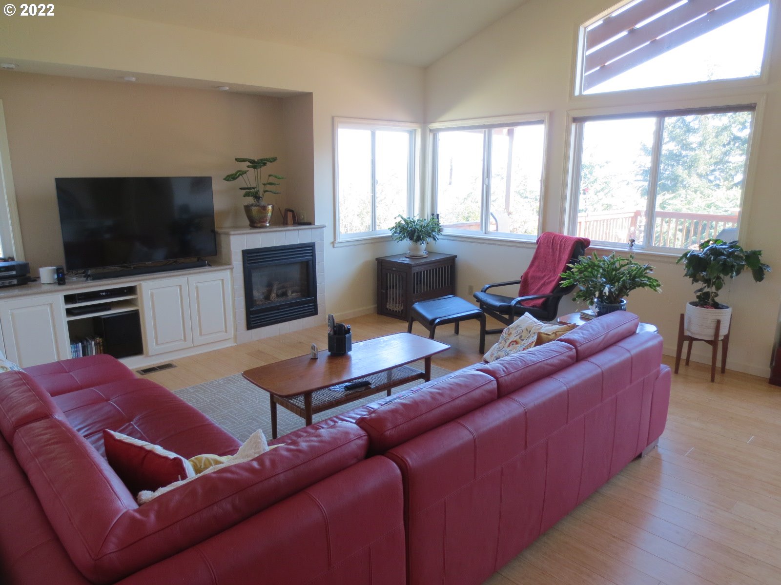 3063 Solomon Loop Eugene, OR 97405 - Photo 7 of 32 Gallery Image 7