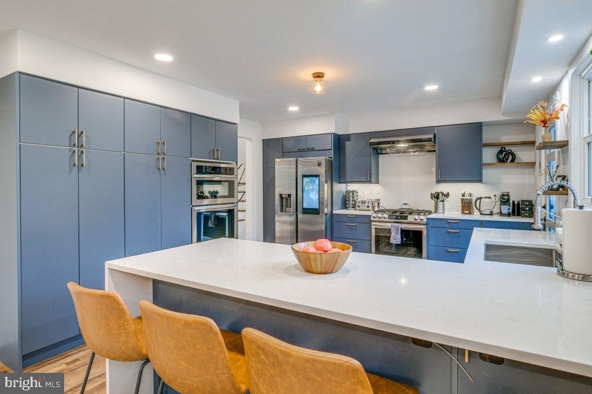 9817 Fernwood Road Bethesda, MD 20817 - Photo 5 of 25