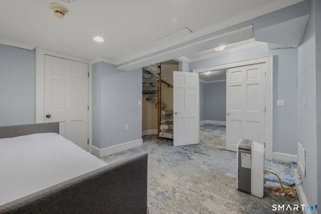 $4,500 | 9 Lyme Street, Unit 2, Old Lyme, CT 06371