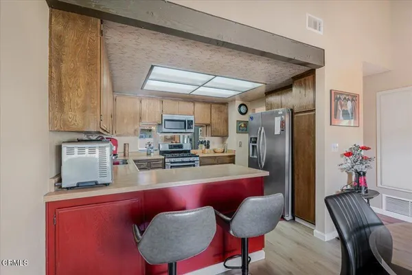 $625,000 | 550 Holly Avenue, Oxnard, CA 93036