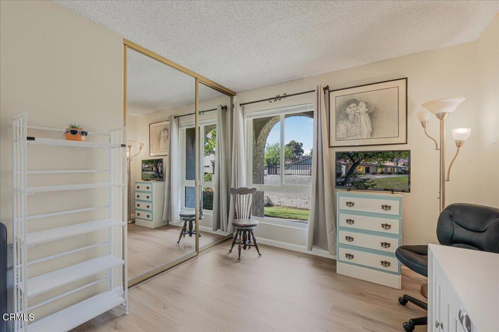 550 Holly Avenue Oxnard, CA 93036 - Photo 22 of 39