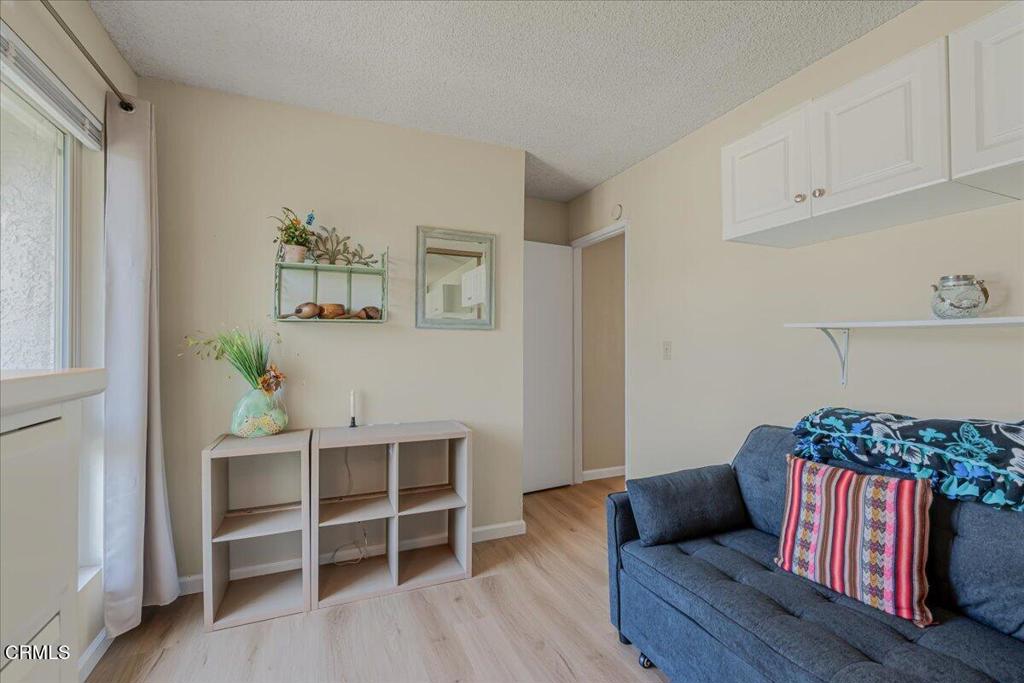 550 Holly Avenue Oxnard, CA 93036 - Photo 25 of 39