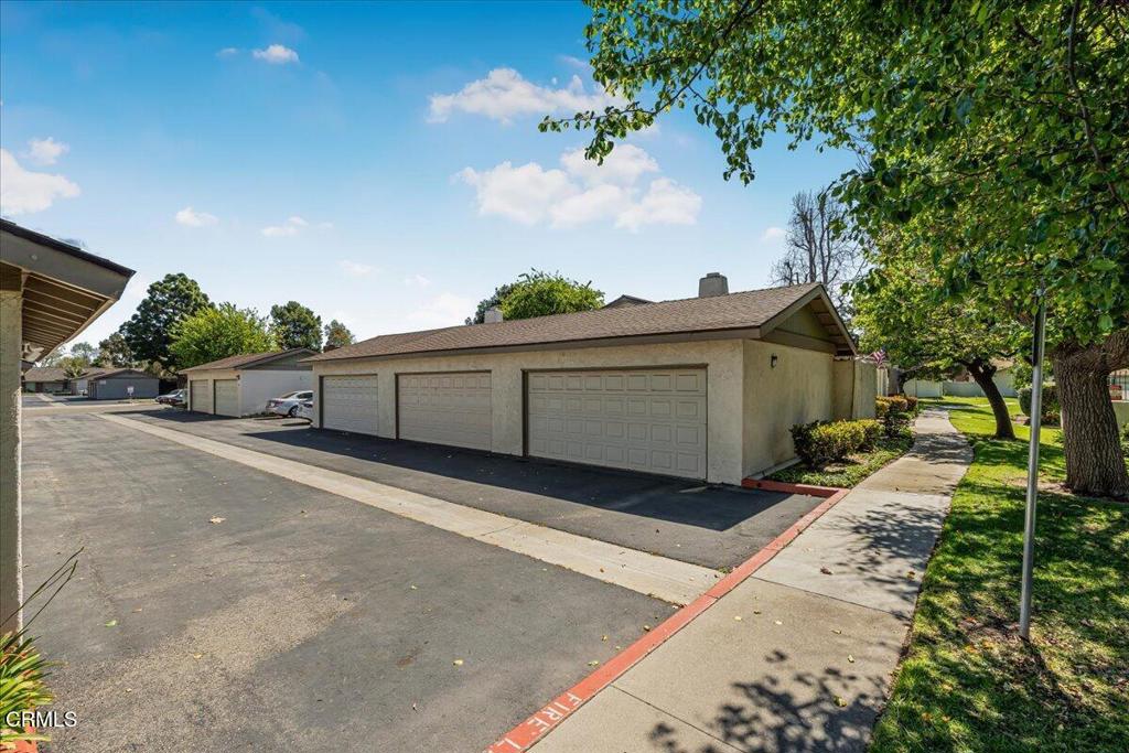 550 Holly Avenue Oxnard, CA 93036 - Photo 34 of 39