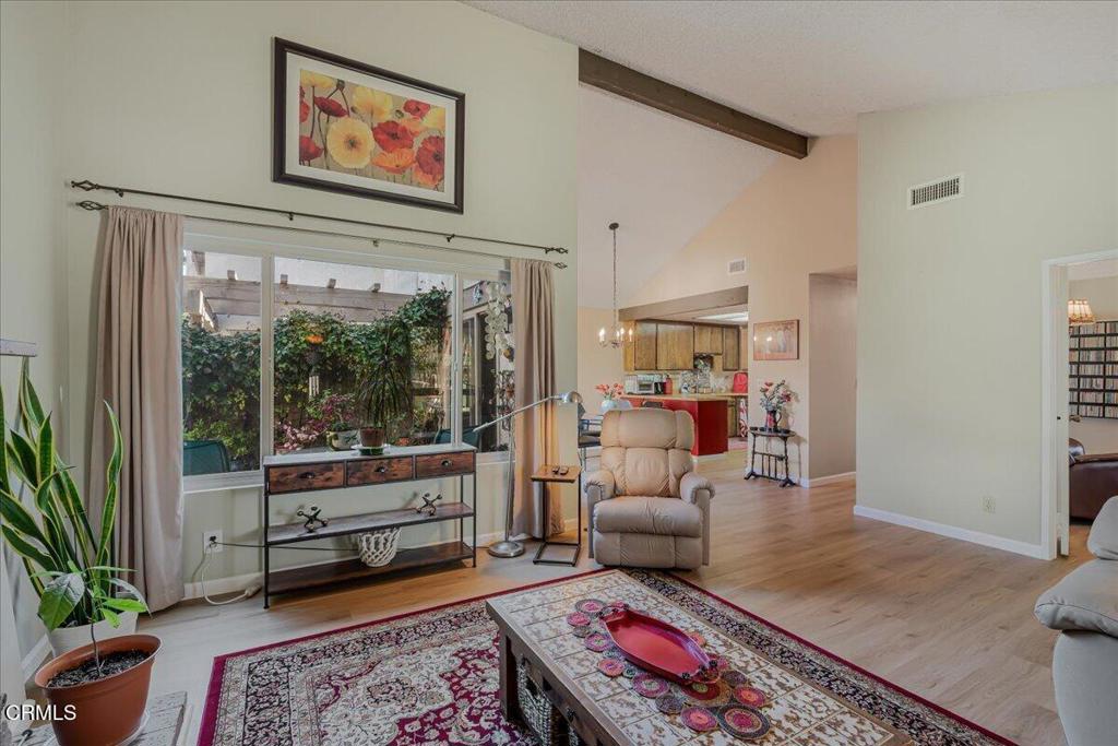 550 Holly Avenue Oxnard, CA 93036 - Photo 5 of 39