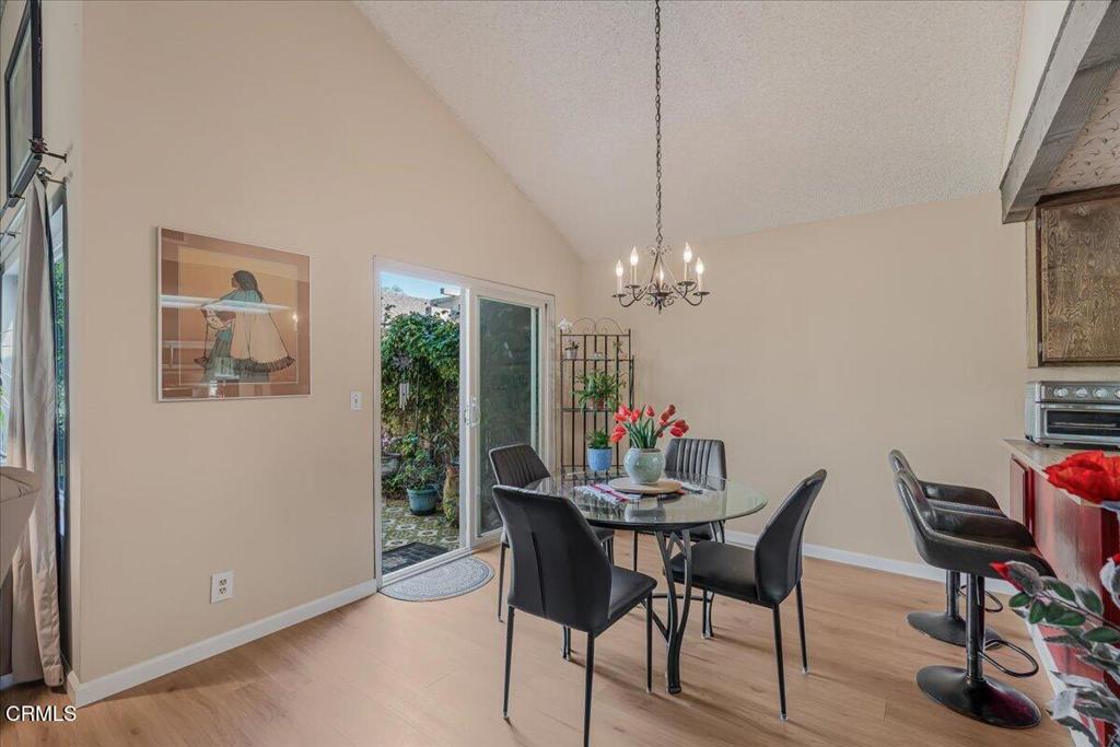 550 Holly Avenue Oxnard, CA 93036 - Photo 9 of 39