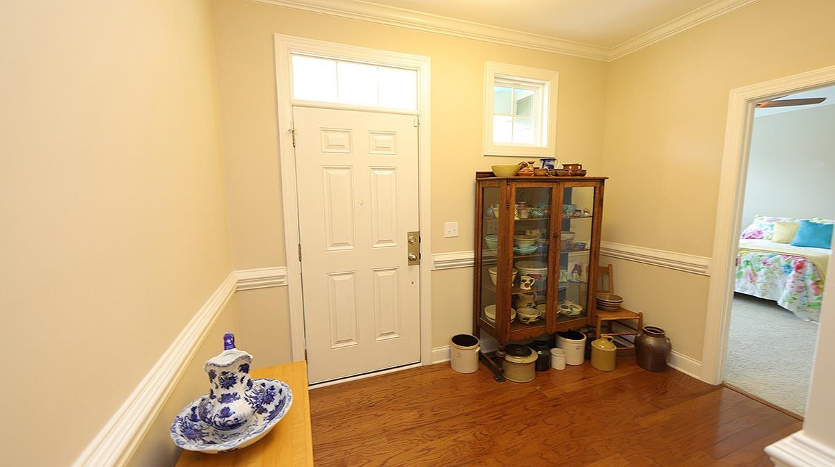 1147 Chapanoke Road Raleigh, NC 27603 - Photo 5 of 30 Foyer