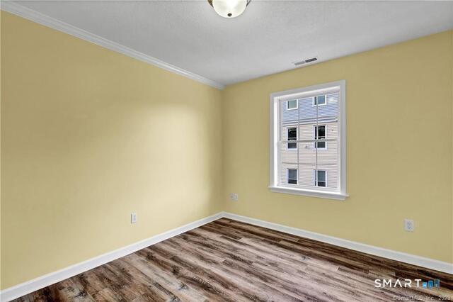 220 Alder Street Waterbury, CT 06708 - Photo 9 of 23