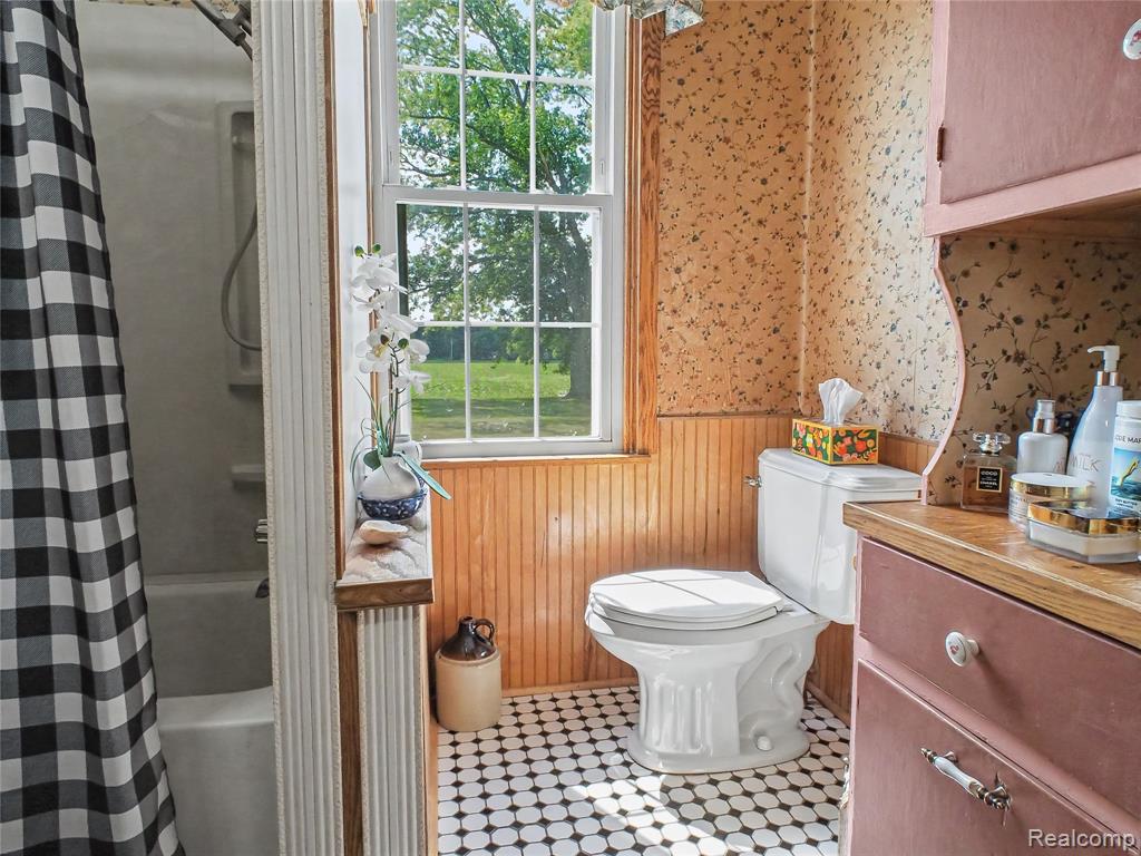 7660 Junction Road Frankenmuth, MI 48734 - Photo 15 of 22 Gallery Image 15