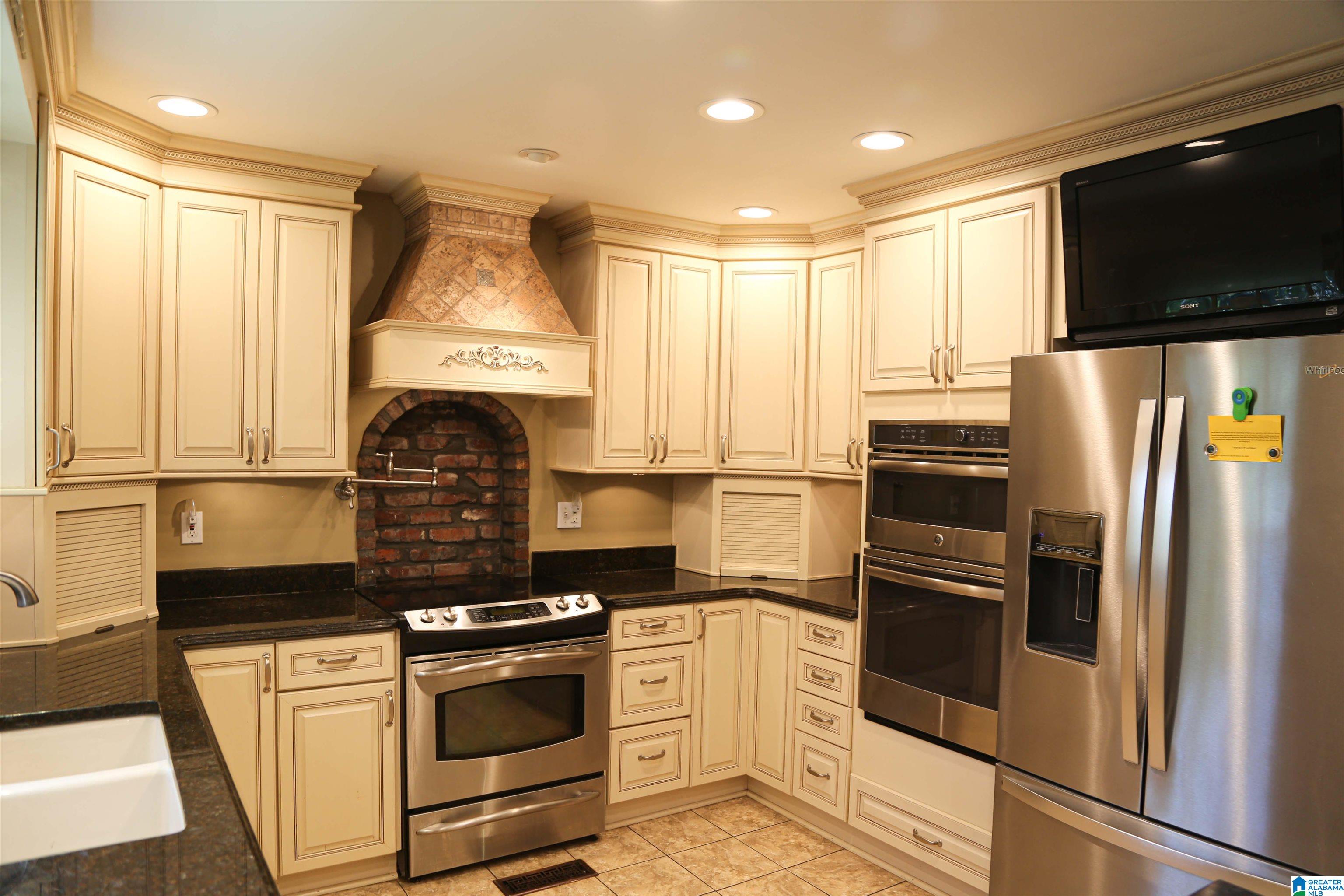 4220 Harpers Ferry Road Birmingham, AL 35213 - Photo 11 of 70