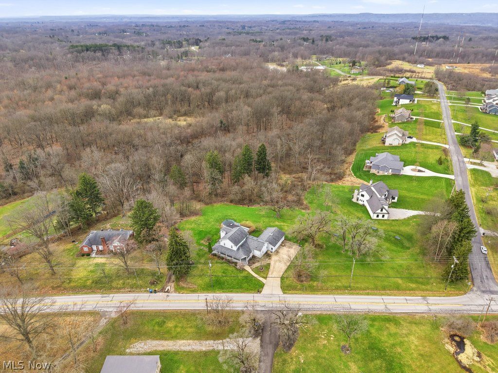 4752 Quick Road Peninsula, OH 44264 - Photo 4 of 50