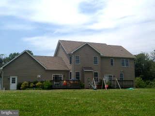 511 Bryce Road Queenstown, MD 21658 - Photo 3 of 11 Exterior (Rear)