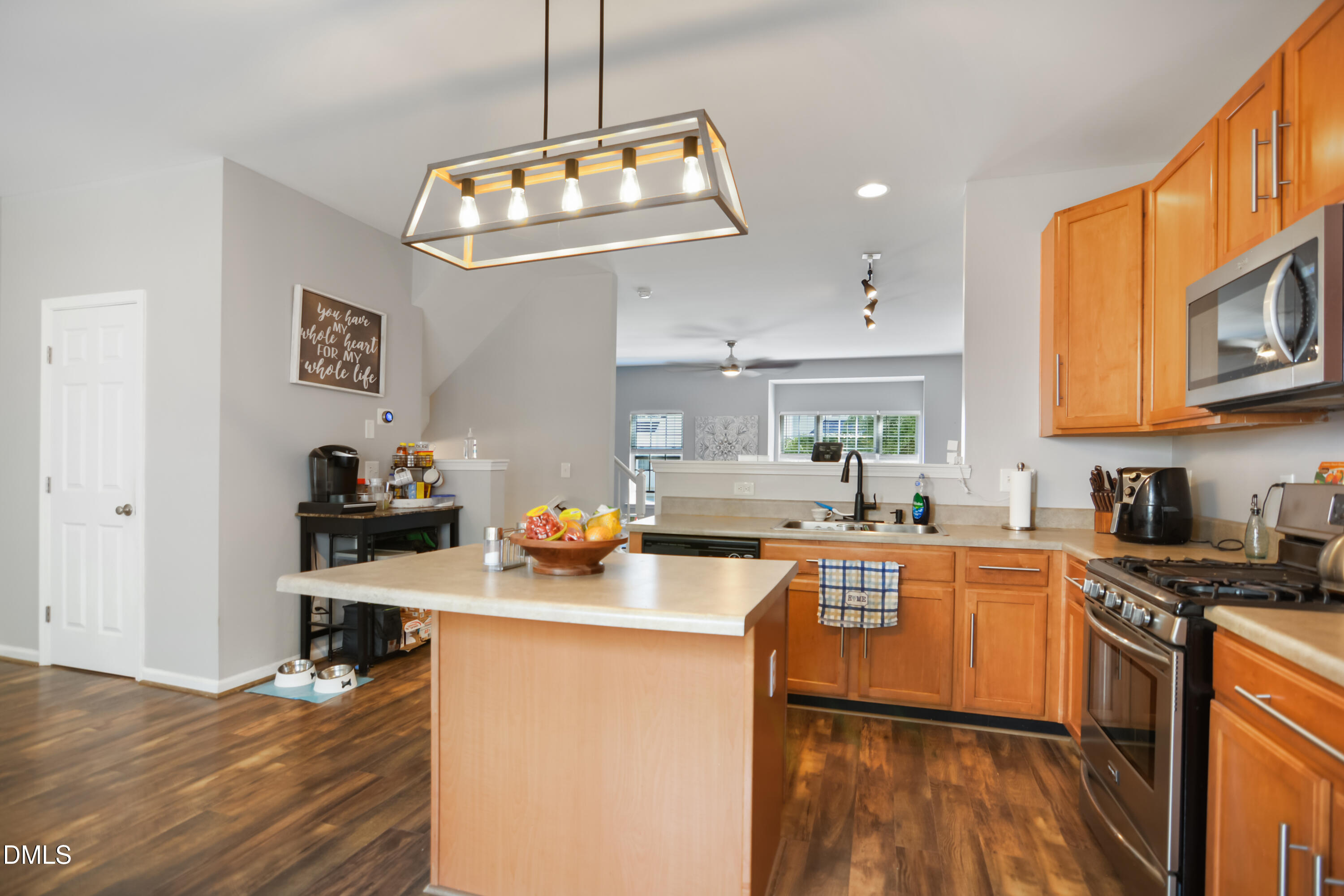 8707 River Keeper Way Raleigh, NC 27616 - Photo 12 of 26 1000002886