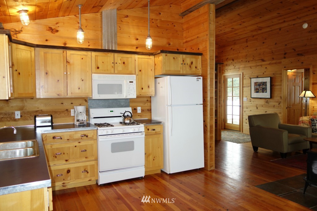 62 Nighthawk Ridge Road Winthrop, WA 98862 - Photo 12 of 24 Gallery Image 12