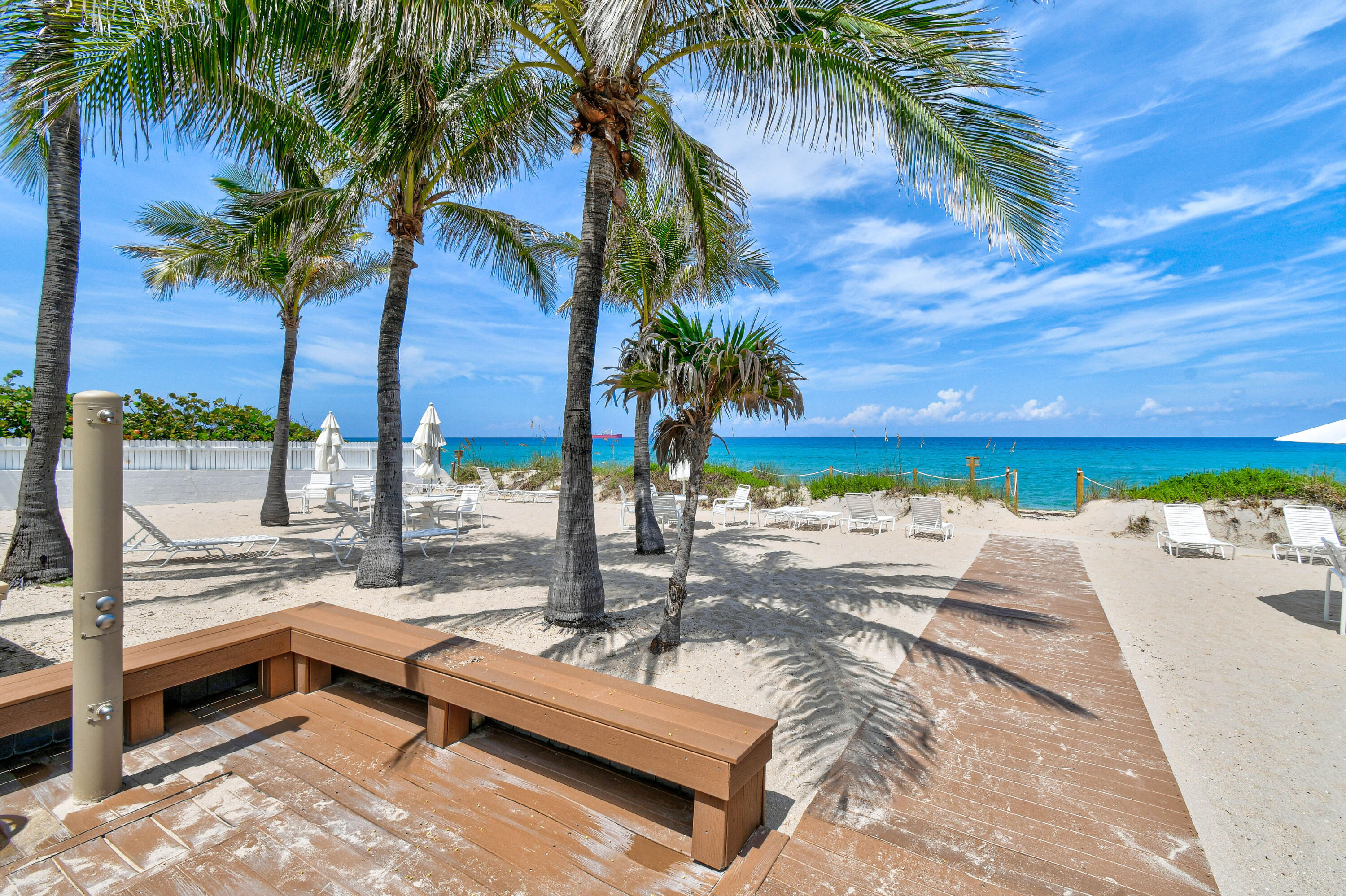 170 North Ocean Boulevard, Unit 206 Palm Beach, FL 33480 - Photo 36 of 44 170NOceanBlvd#206(44)