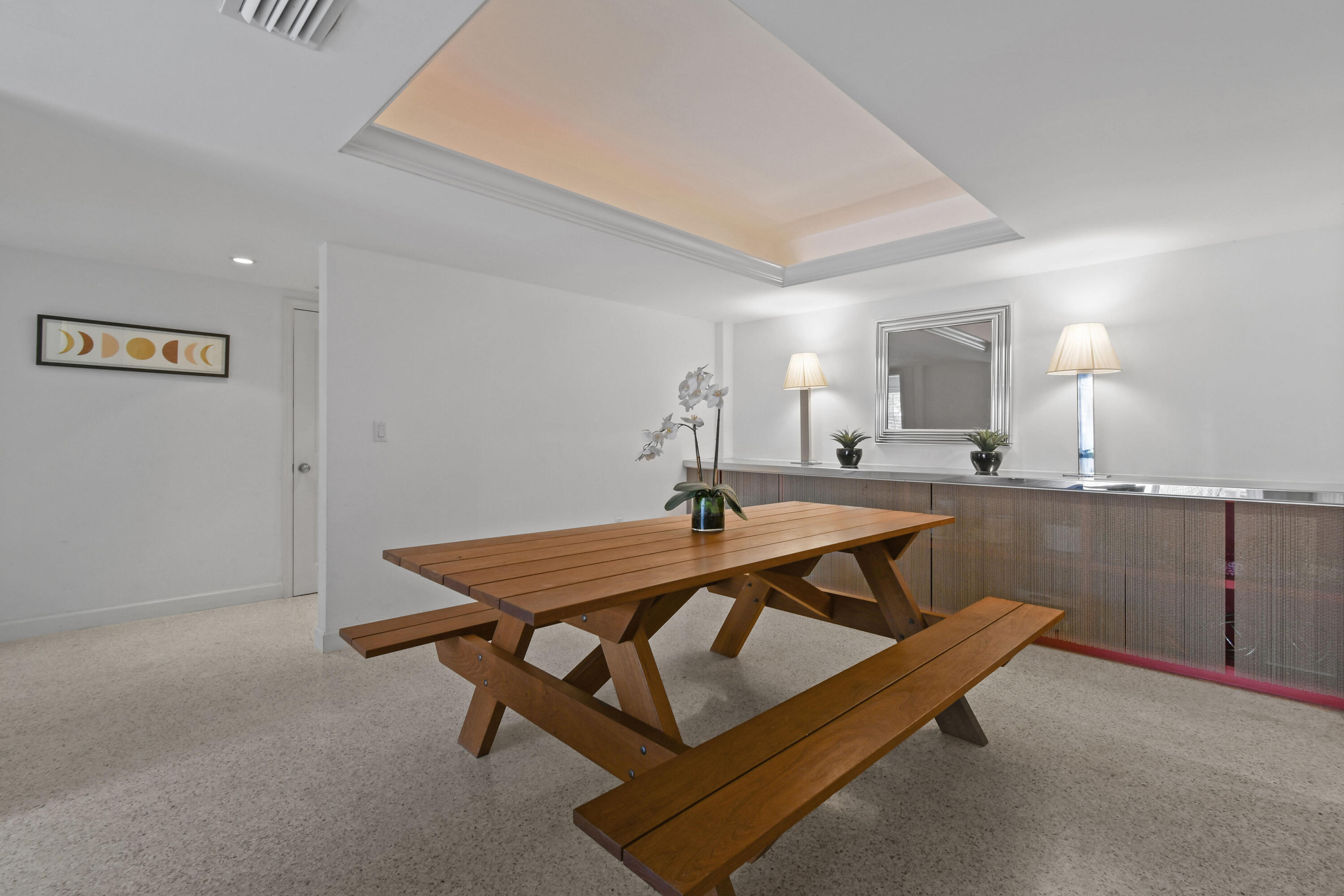 170 North Ocean Boulevard, Unit 206 Palm Beach, FL 33480 - Photo 8 of 44 170NOceanBlvd#206(12)