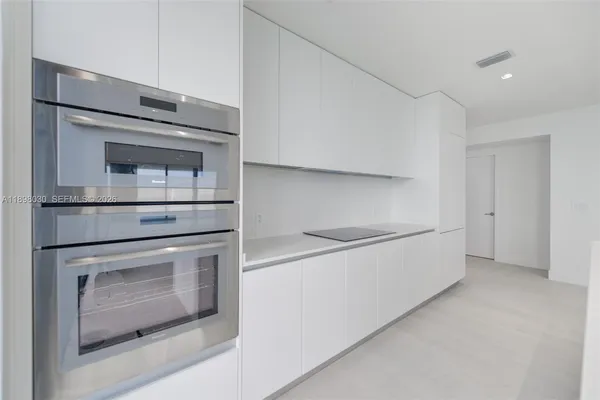 $17,000 | 700 Northeast 24th Street, Unit 5107, Miami, FL 33137