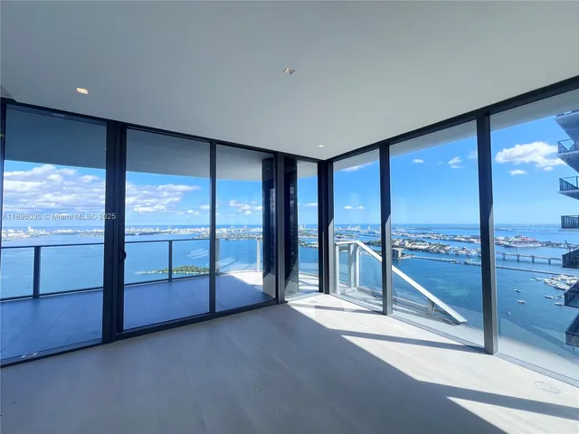 $25,000 | 700 Northeast 24th Street, Unit 5107, Miami, FL 33137