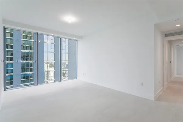 $17,000 | 700 Northeast 24th Street, Unit 5107, Miami, FL 33137