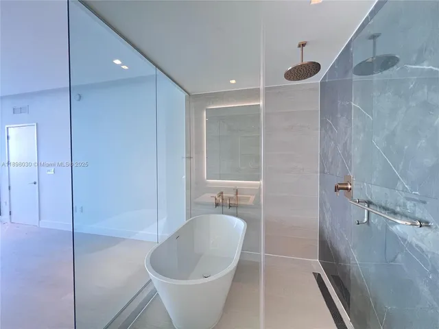 $25,000 | 700 Northeast 24th Street, Unit 5107, Miami, FL 33137