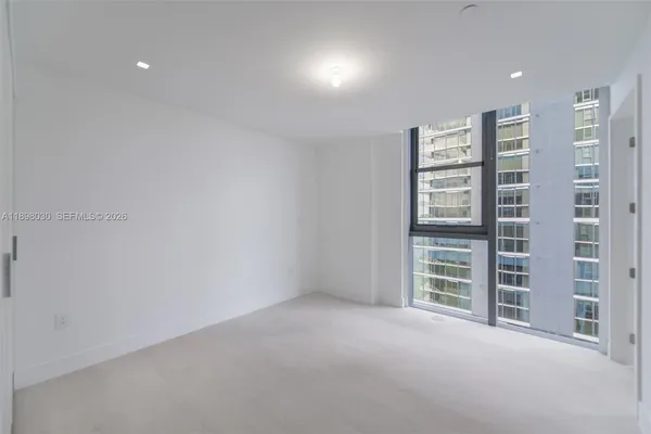 $17,000 | 700 Northeast 24th Street, Unit 5107, Miami, FL 33137