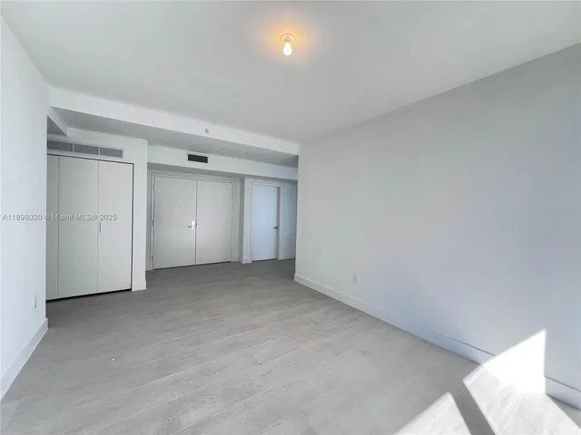 $25,000 | 700 Northeast 24th Street, Unit 5107, Miami, FL 33137