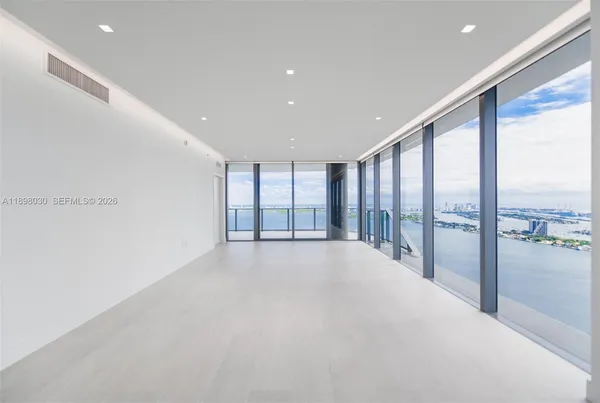 $17,000 | 700 Northeast 24th Street, Unit 5107, Miami, FL 33137