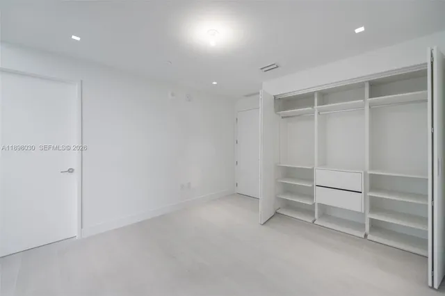 $18,000 | 700 Northeast 24th Street, Unit 5107, Miami, FL 33137