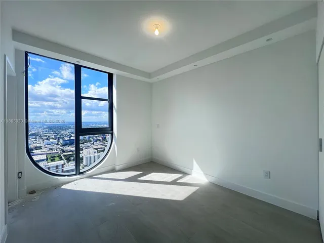 $25,000 | 700 Northeast 24th Street, Unit 5107, Miami, FL 33137