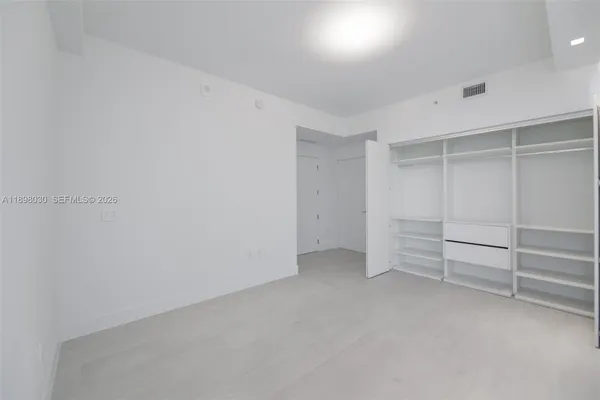 $17,000 | 700 Northeast 24th Street, Unit 5107, Miami, FL 33137