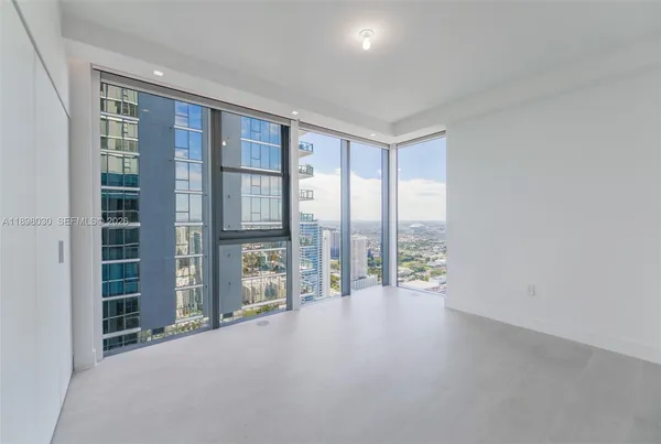 $17,000 | 700 Northeast 24th Street, Unit 5107, Miami, FL 33137