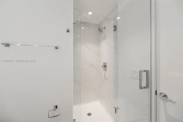 $17,000 | 700 Northeast 24th Street, Unit 5107, Miami, FL 33137