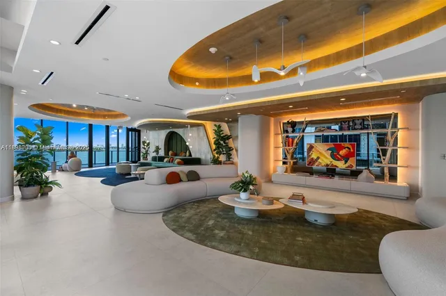 $25,000 | 700 Northeast 24th Street, Unit 5107, Miami, FL 33137