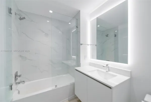 $17,000 | 700 Northeast 24th Street, Unit 5107, Miami, FL 33137