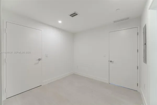 $17,000 | 700 Northeast 24th Street, Unit 5107, Miami, FL 33137