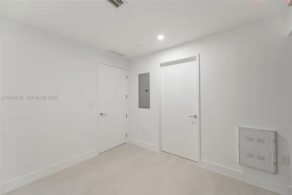 $17,000 | 700 Northeast 24th Street, Unit 5107, Miami, FL 33137