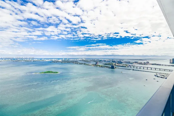 $17,000 | 700 Northeast 24th Street, Unit 5107, Miami, FL 33137