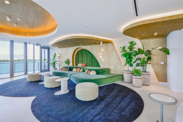 $17,000 | 700 Northeast 24th Street, Unit 5107, Miami, FL 33137