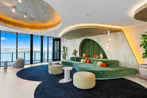 $17,000 | 700 Northeast 24th Street, Unit 5107, Miami, FL 33137