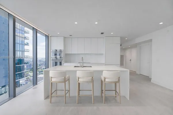 $17,000 | 700 Northeast 24th Street, Unit 5107, Miami, FL 33137