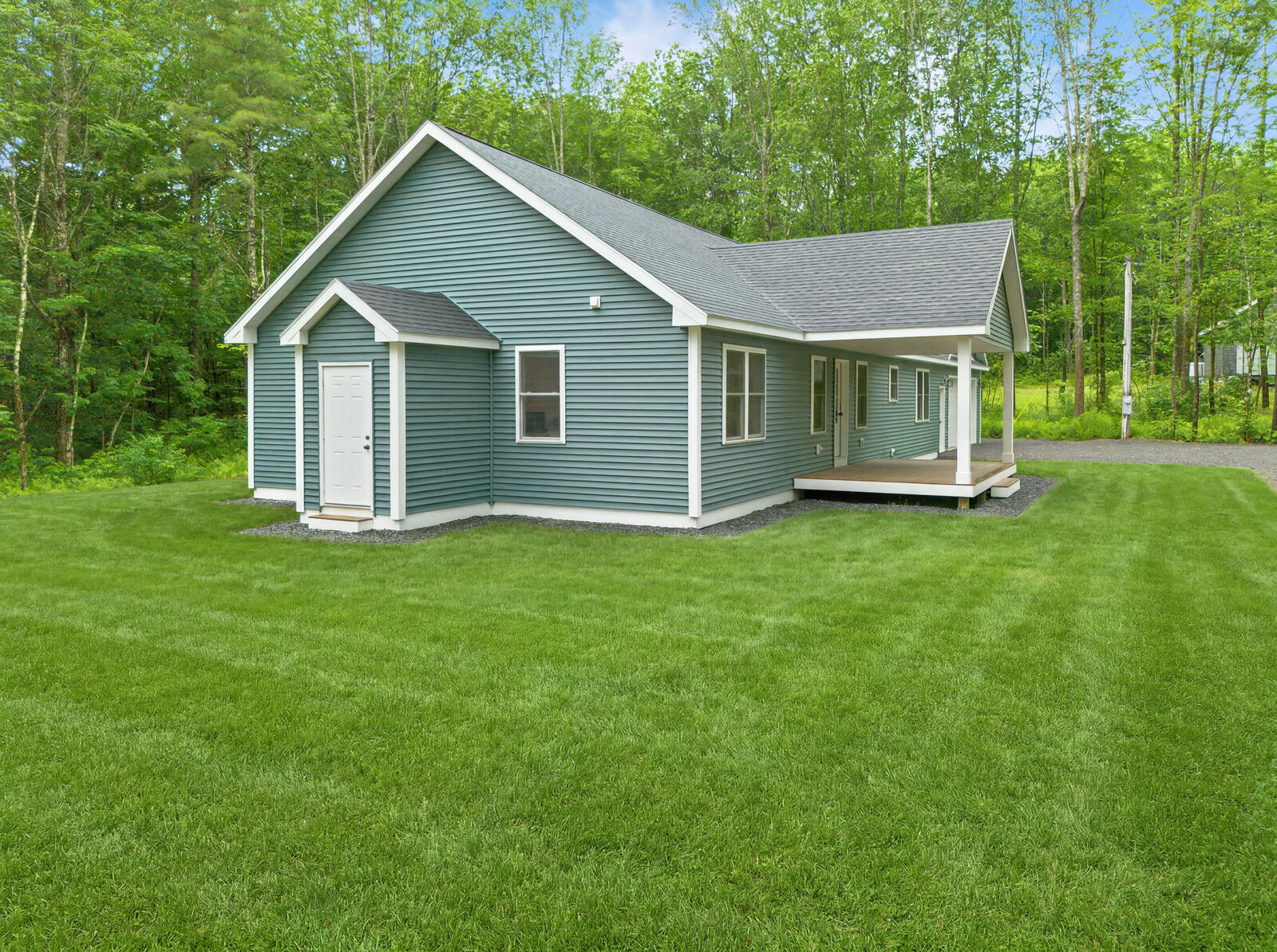 49 Lindsay Way Sidney, ME 04330 - Photo 5 of 62 1000014845