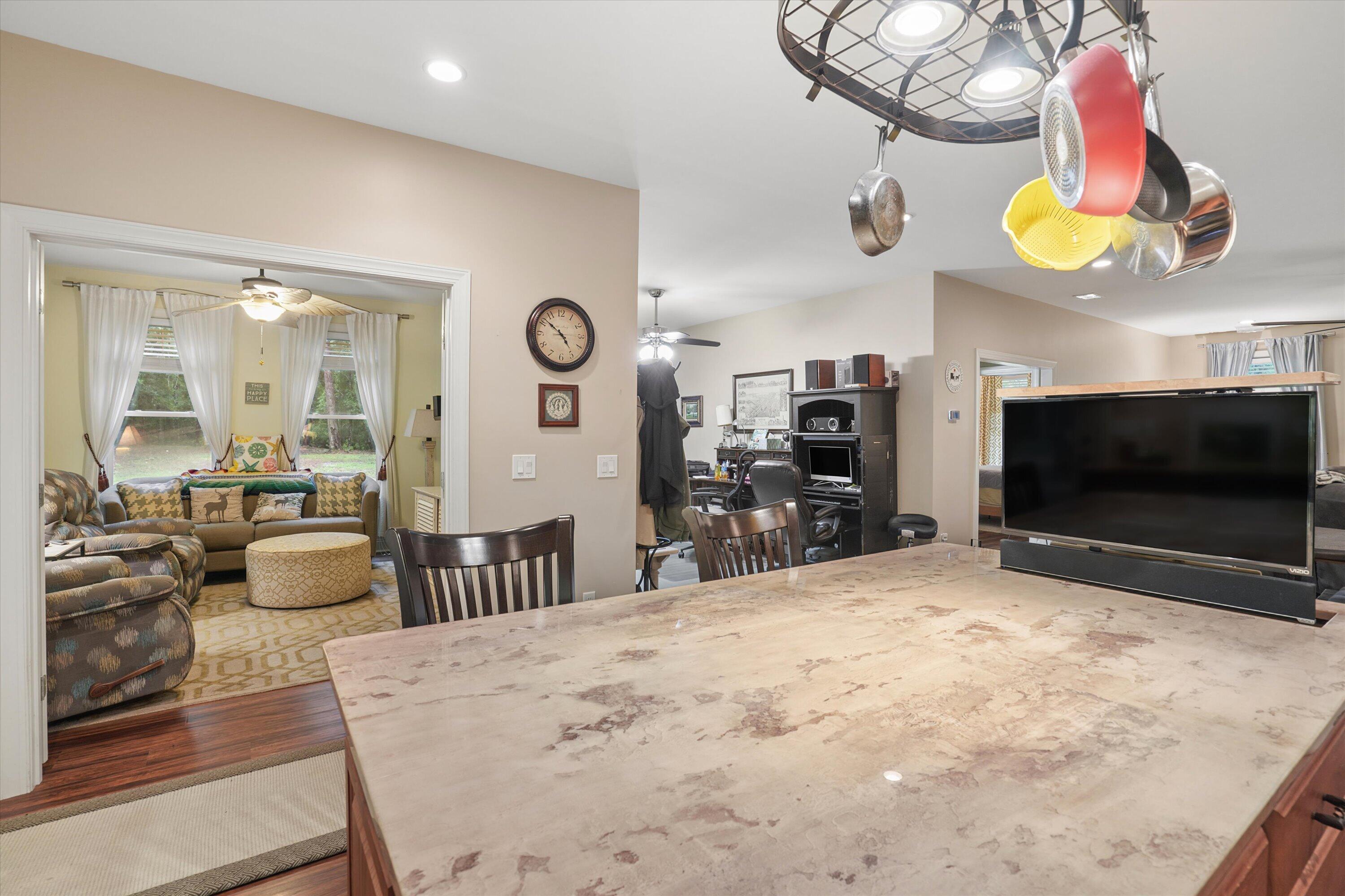 189 Fishburn Road Ridgeville, SC 29472 - Photo 13 of 53 13-DSC04877_1